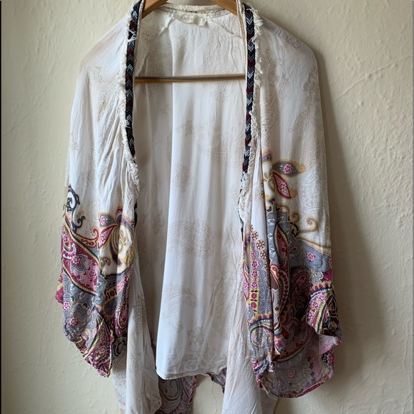 entro Sweaters - Entro Kimono